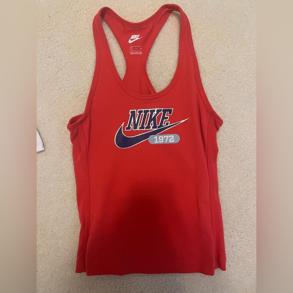 red small nike tank top worn once